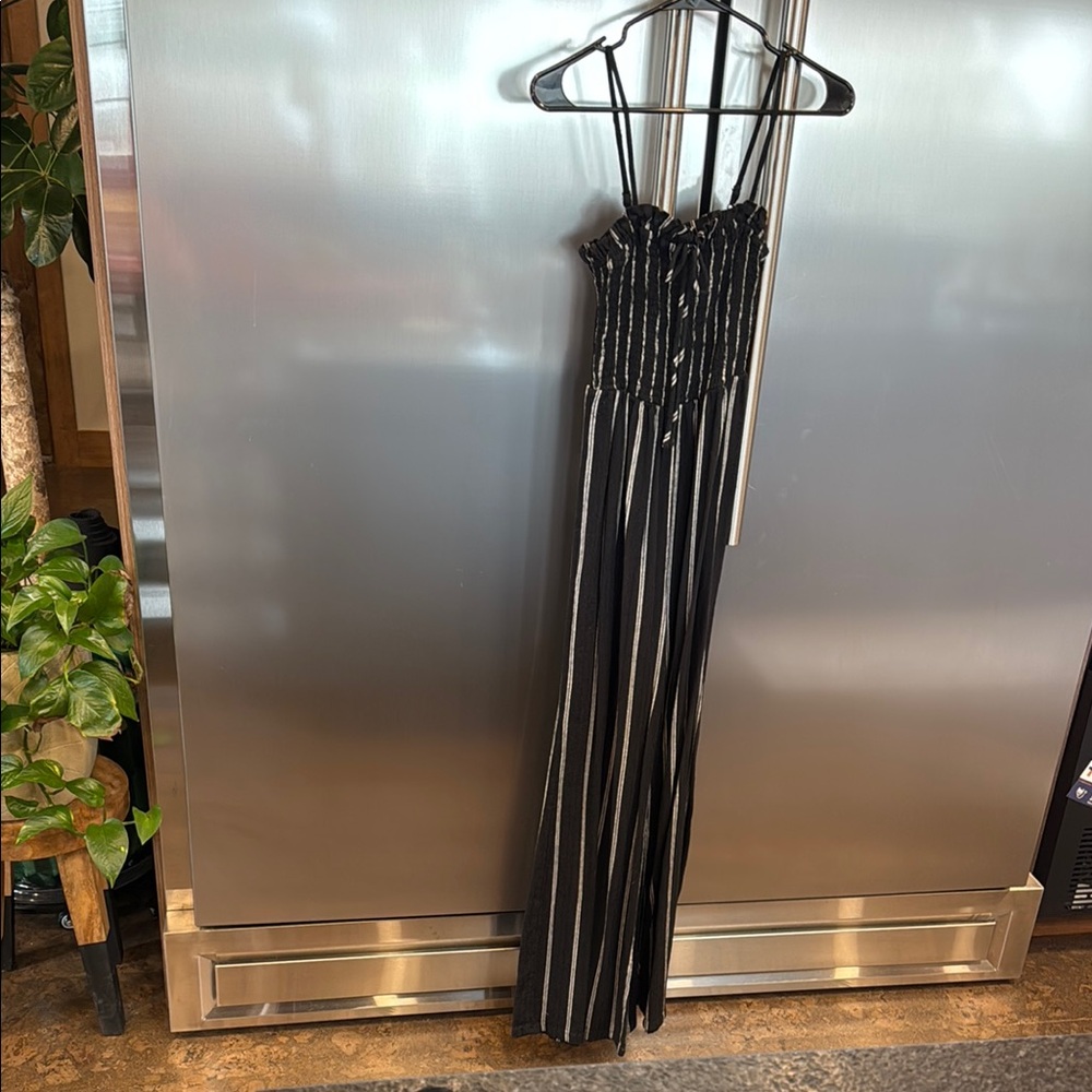 Billabong Black and White Jumpsuit Effortless Elegance